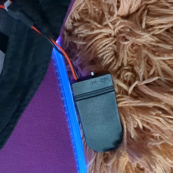 BANG* energy drink luminescent brim hat adjustable back, on/off fits in brim - Picture 4 of 5